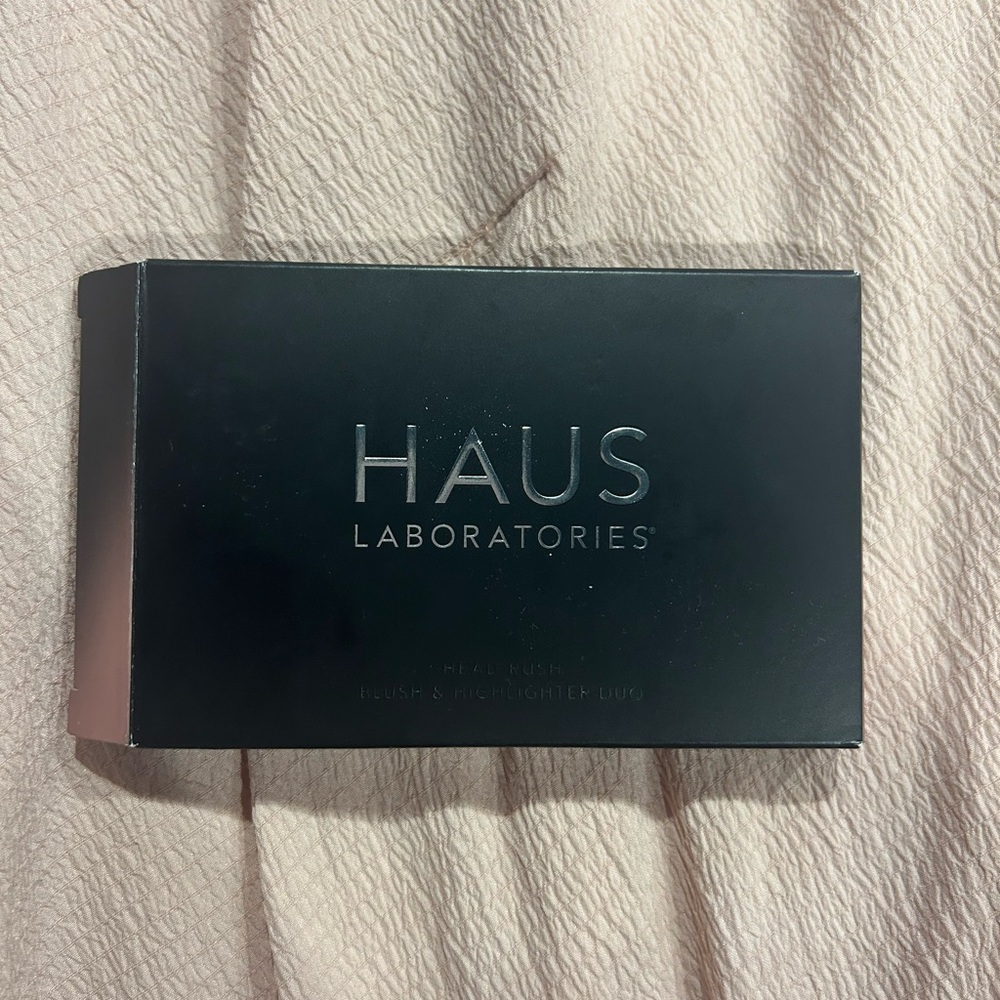 Blush and highlighter duo